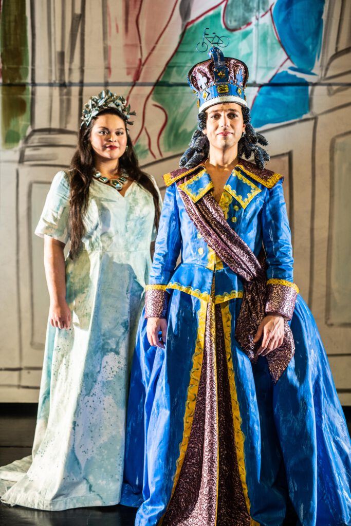 Soprano Elenora Hu as Princess Galathea and bariton Raoul Steffani as the Queen in Operettaland